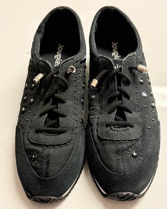 Sneakers Desigual nere n. 38