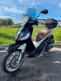 Piaggio Beverly 350