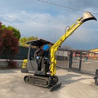 E139 Mini escavatore 17 q Yanmar B17