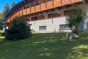 Appartamento a Bardonecchia 2 piani box giardino