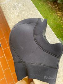 Muta semistagna donna