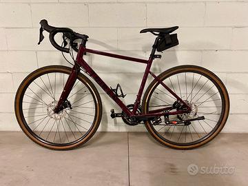 Bicicletta gravel Triban GRVL 520 Subcompact