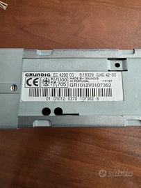Autoradio Grundig con lettore CD 