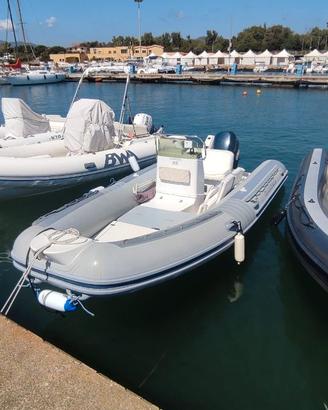 Gommone Lomac 540 IN + Fuoribordo Evinrude 90 CV 2