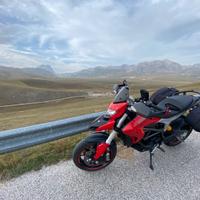 Ducati hyperstrada 821