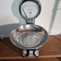 Bilancia "Suprema" acciaio inox  portata 2kg.