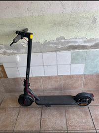 Monopattino elettrico Xiami