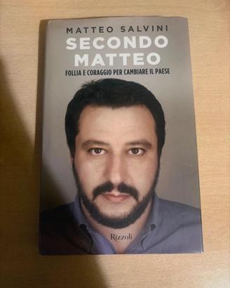 Libro Matteo Salvini con autografo