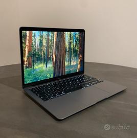 Macbook Air 13” i5 Quad-Core 8GB RAM 512GB SSD