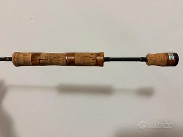 bellissime canne da trout area e mulinelli