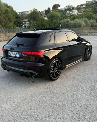 Audi A3 RS 3 SPB TFSI quattro S tronic