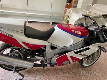 Yamaha FZR 600 - 1991