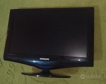 TV Samsung HD Ready 22" [No telecomando]