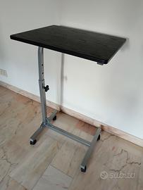 Tavolino con ruote nuovo