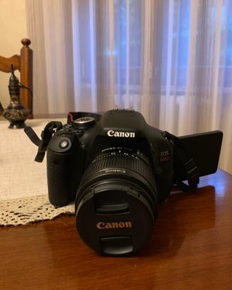 Canon EOS 600D 18-55