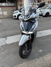 Sh350