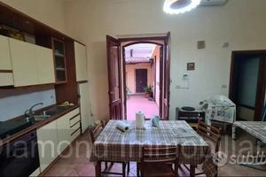 Appartamento ristrutturato ad Acireale