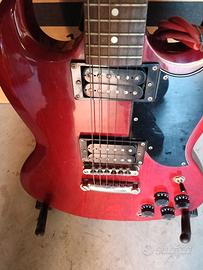 Chitarra elettrica EKO DV-10 bordeaux