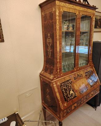 Mobili stile maggiolini