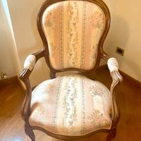 Poltrona antica 800