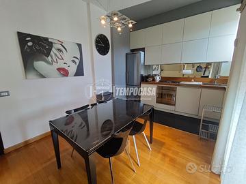 Appartamento a Milano Viale BACCHIGLIONE 3 locali