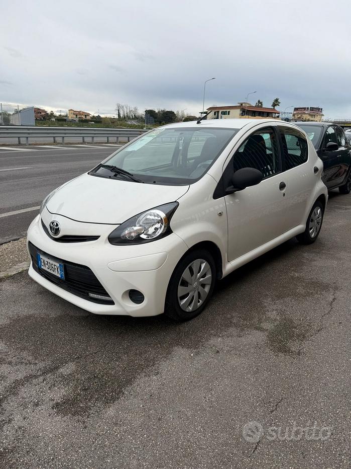 TOYOTA Aygo 1ª serie