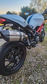 Ducati Monster 796 