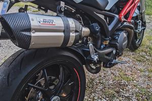 Ducati Monster 796 
