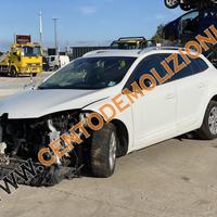 RICAMBI USATI AUTO RENAULT Megane III Grand Tour K