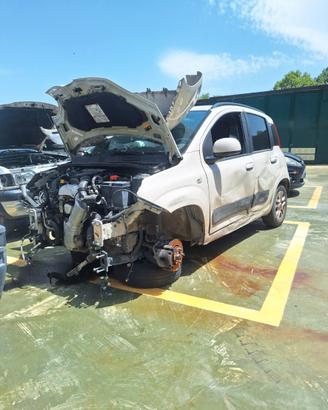 FIAT PANDA 3* SERIE 1.3 MTJ ANNO 2018 solo per ric