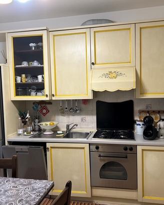 Cucina in legno massello decape