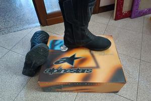 Stivali moto Alpinestars e Kingdragon