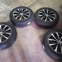 A58 - Pneumatici 225/60R18 + cerchi Rav4