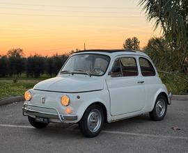 Fiat 500 L del 1971 - un'icona senza tempo