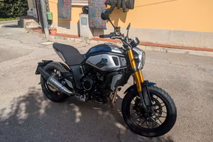 CF moto clx 700