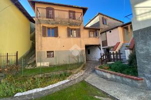 CASA SEMINDIPENDENTE A SERRA RICCÒ