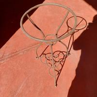 Porta vasi ferro battuto 