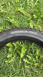 Pneumatico moto Michelin Pilot tassellato usato