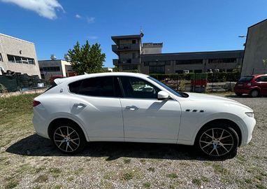 Maserati Levante Gran Lusso 3.0 V6 Diesel 275 CV A