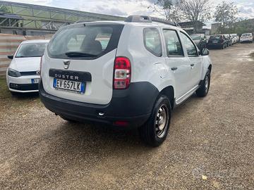 Dacia Duster 1.6 110CV 4x2 GPL Lauréate 2014 207.0