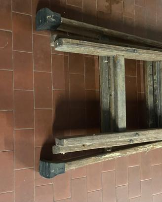 scala in legno