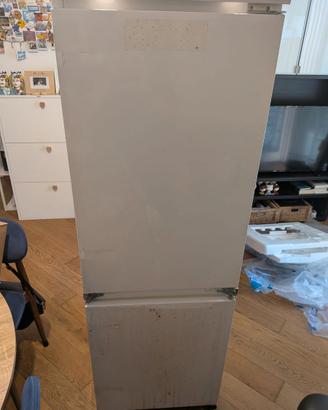 Frigorifero IKEA Whirpool 157x54 15 anni