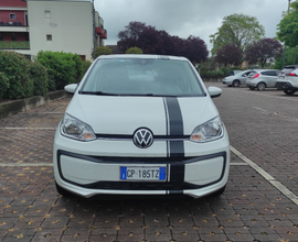 Volkswagen Up move 65cv