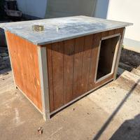 cuccia per cani in legno