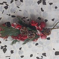 Addobbo natalizio ramo ghirlanda abete e bacche 