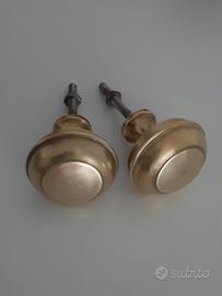 Pomoli vintage per porte d'ingresso o portoni 