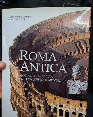 Libro di storia di Roma Antica