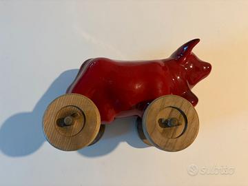 "La Reina" Mucca in Ceramica Rossa e Legno