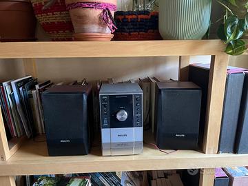 Torretta Philips con casse acustiche