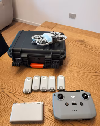 DRONE DJI NEO 5 BATTERIE E VALIGETTA
